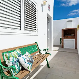  Сasa de vacaciones 2br Terrace - 10 Min Walk To The