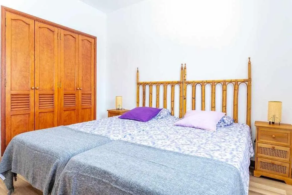 Summer Dreams Beach House Playa Honda  Сasa de vacaciones