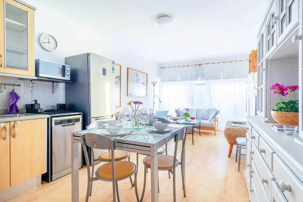Summer Dreams Beach House Playa Honda  Сasa de vacaciones